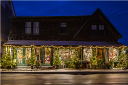 /Images/uploads/Town of Kennebunkport/trailoflightsme/entries/22499.jpg